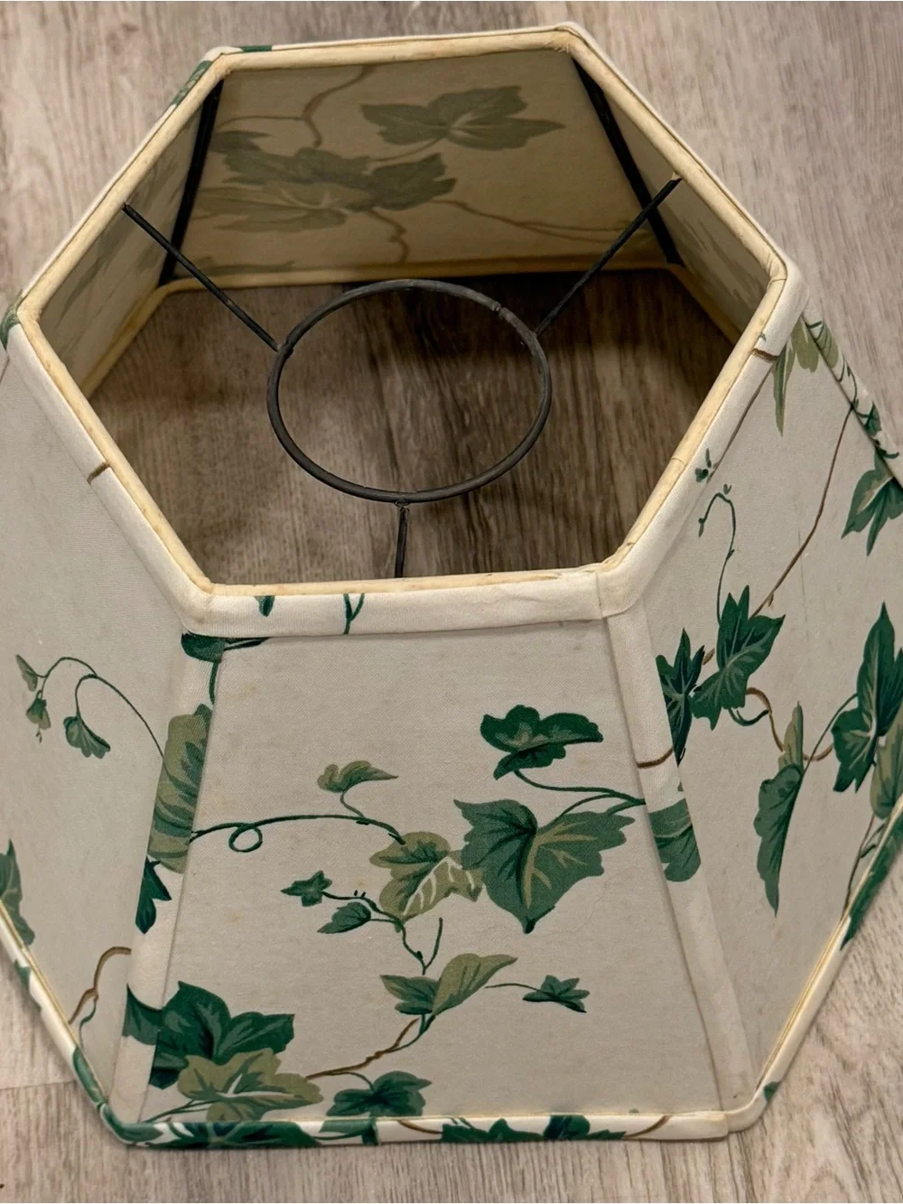 Vintage Ivy Leaves Fabric Hexagon Fabric Oil Lamp Shade Chimney Hurricane